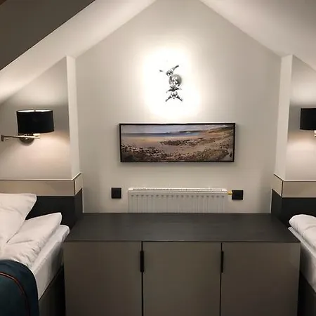 Armada House Bed & Breakfast Dziwnów