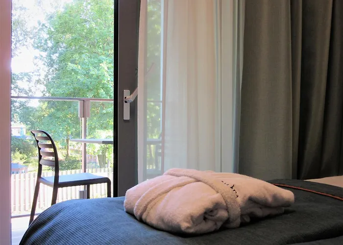 Armada House Bed & Breakfast Dziwnow